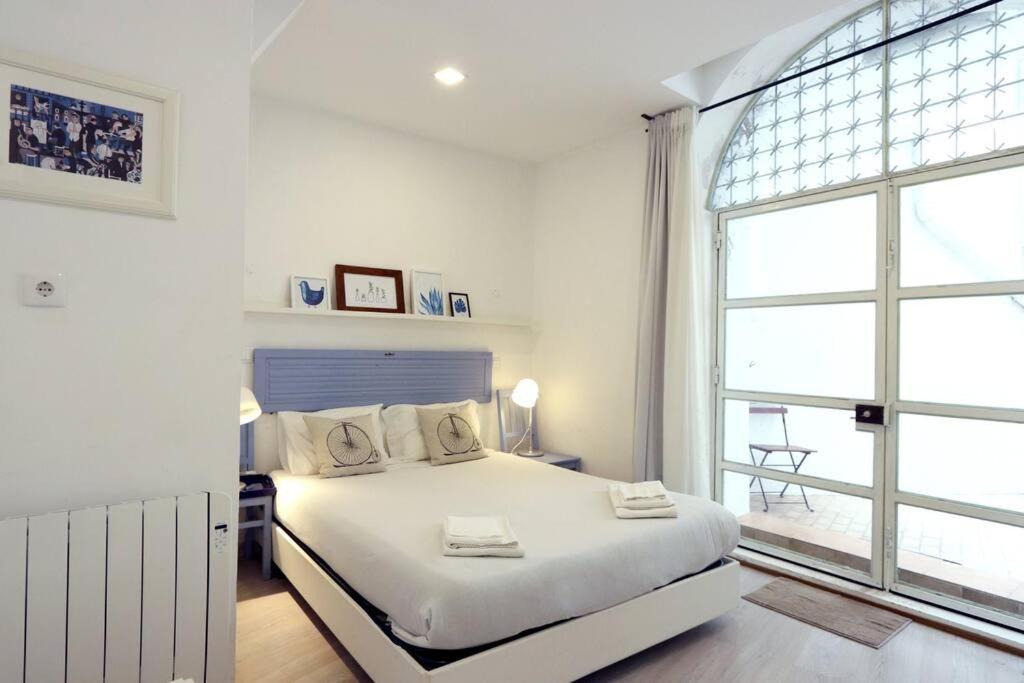 Alfama'S Hidden Terrace Gem Apartment Lisboa Ngoại thất bức ảnh